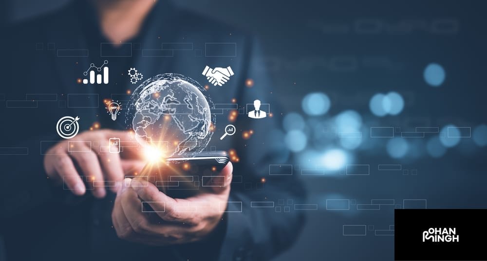 Factors to Consider When Choosing a Global or Multidomestic Marketing Strategy